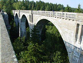 widok mostów kolejowych